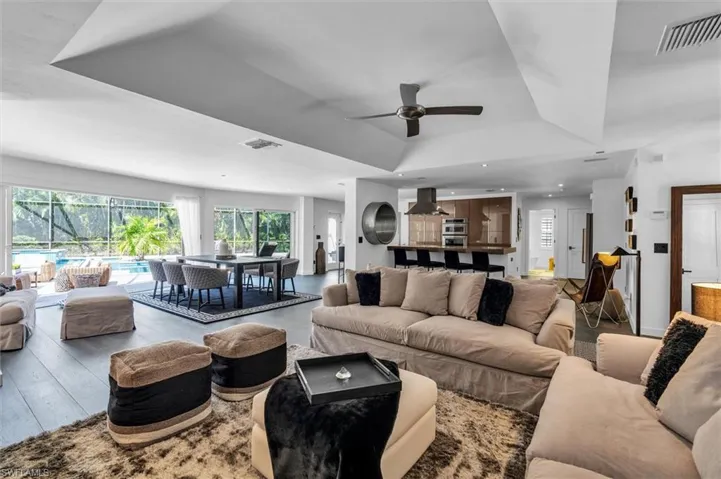 1627 Murex Ln, Naples, Florida 34102