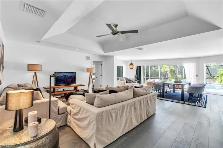 1627 Murex Ln, Naples, Florida 34102