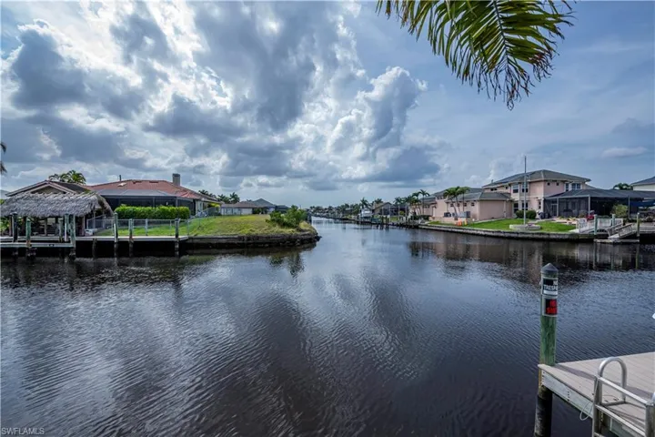 822 SW 48th TER # 103, CAPE CORAL FL 33914