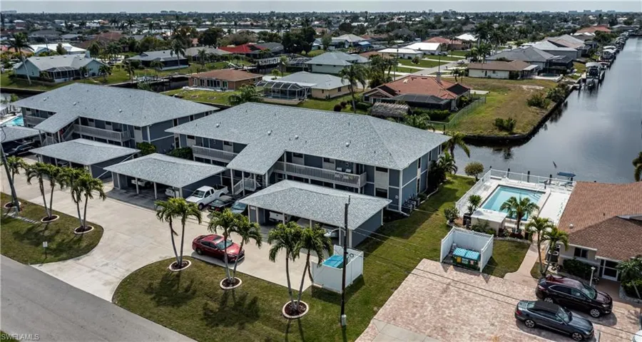 822 SW 48th TER # 103, CAPE CORAL FL 33914
