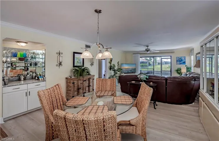 822 SW 48th TER # 103, CAPE CORAL FL 33914