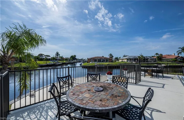 822 SW 48th TER # 103, CAPE CORAL FL 33914