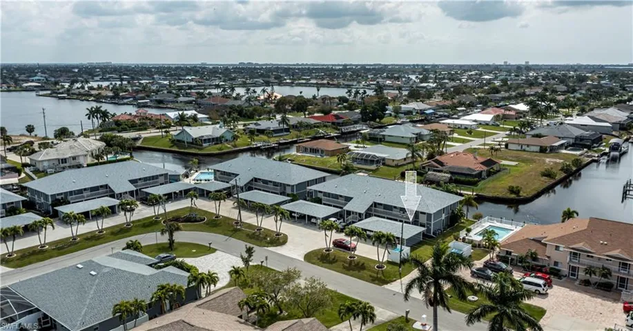 822 SW 48th TER # 103, CAPE CORAL FL 33914