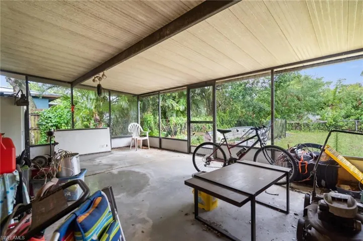 442 Muskegon Ave, Fort Myers, Florida 33905