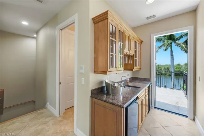 5332 Sw 28th Pl, Cape Coral, Florida 33914