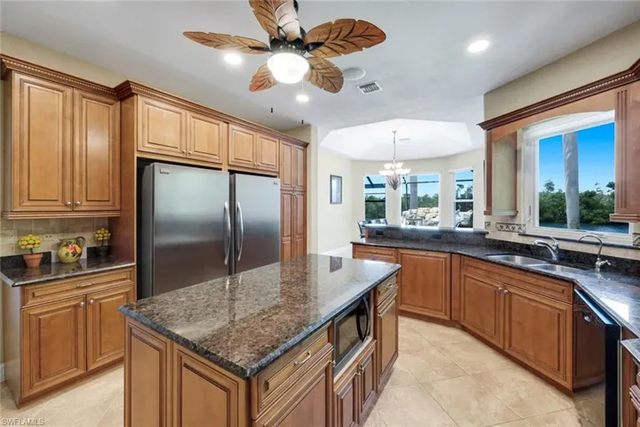 5332 SW 28th  PL, Cape Coral, FL 33914