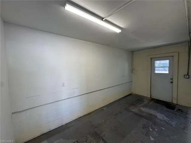 Extra room in garage for storage