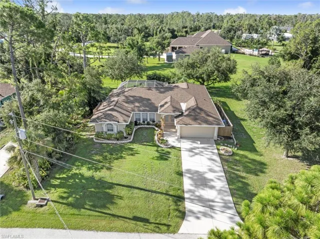 Birds eye view of property