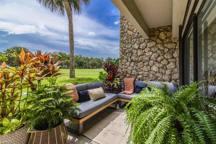 View of patio / terrace featuring an outdoor hangout area