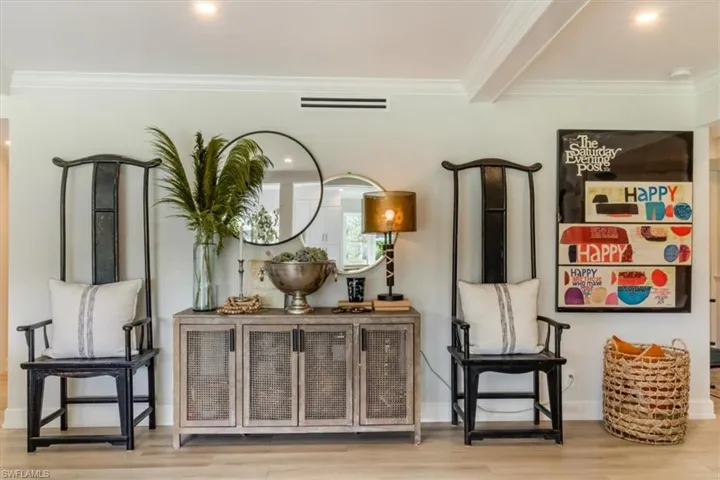 104  Clubhouse  DR, Naples, FL 34105