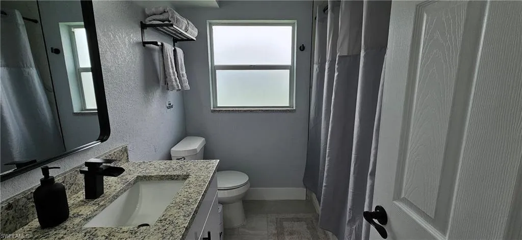 251 SE 46th  ST, Cape Coral, FL 33904