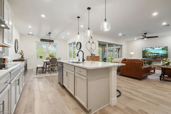 16376  Palmetto  ST, Punta Gorda, FL 33982