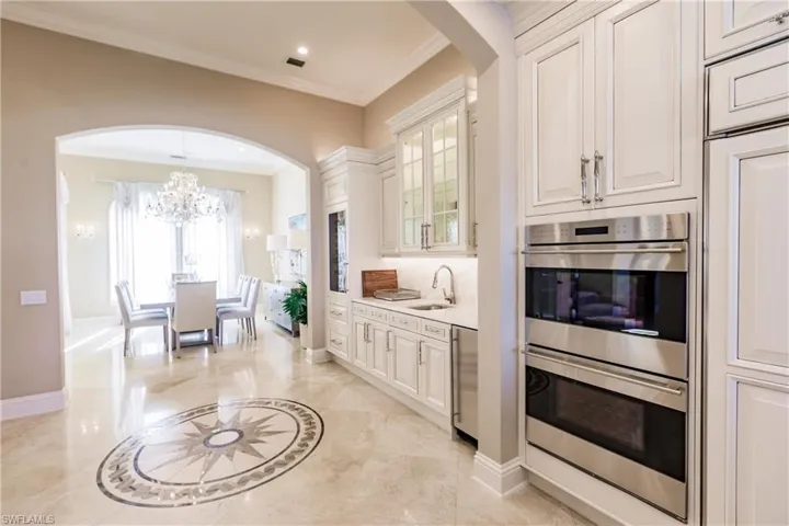 2450 Tarpon Rd, Naples, Florida 34102