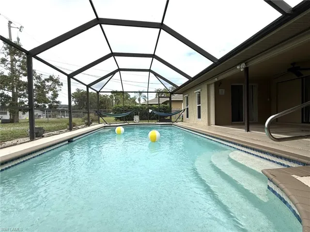 911 Se 34th Ter, Cape Coral Fl 33904