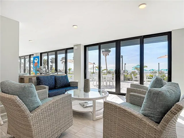 beach front clubhouse area