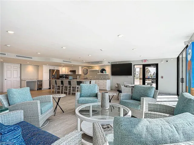 Beach front ground floor community clubhouse