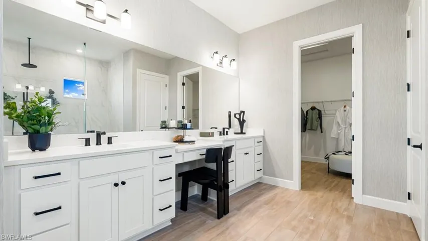 26789 Victoria Place - Ready Now!