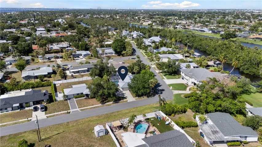 5664  Natoma  DR, Fort Myers, FL 33919