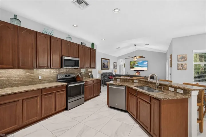 10650 Sir Michaels Place Dr, Bonita Springs, Florida 34135