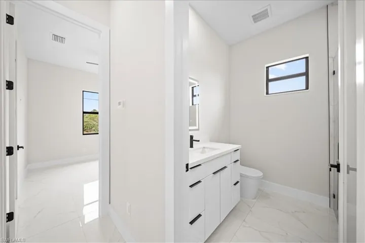 910 Plumosa Ave, Lehigh Acres, Florida 33972