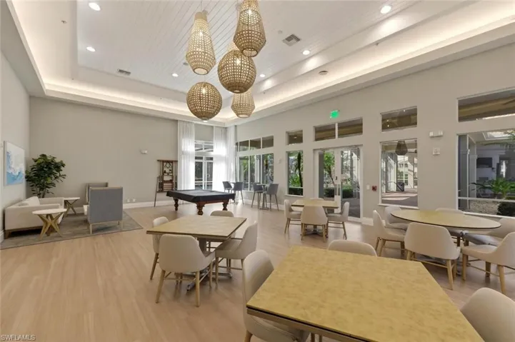 3033 Driftwood Way 3407, Naples, Florida 34109