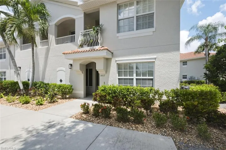 3033 Driftwood Way 3407, Naples, Florida 34109