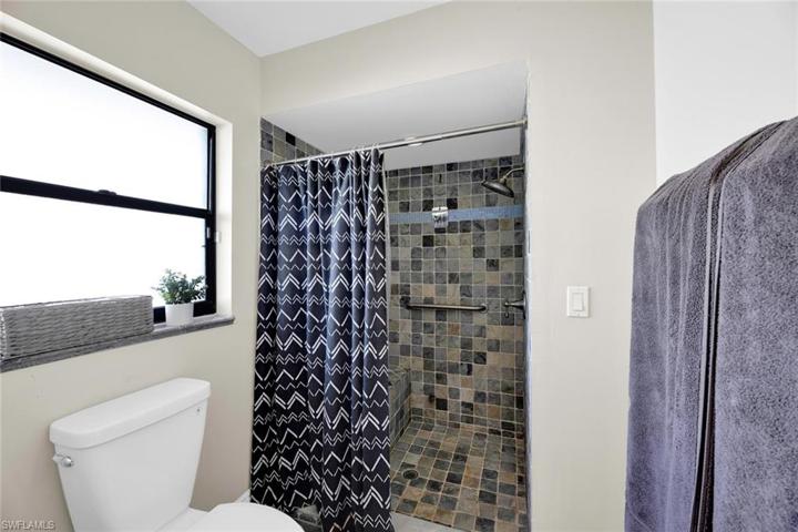 6735  Highland Pines  CIR, Fort Myers, FL 33966