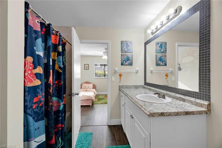 6735  Highland Pines  CIR, Fort Myers, FL 33966