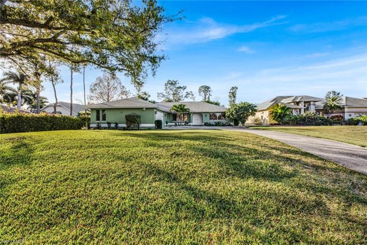 6735  Highland Pines  CIR, Fort Myers, FL 33966