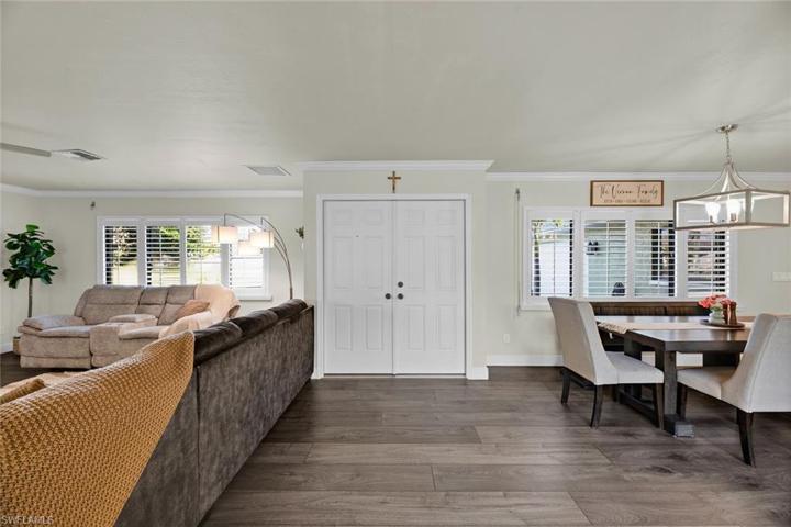 6735  Highland Pines  CIR, Fort Myers, FL 33966