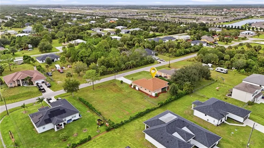 6138 Laurelwood Dr, Fort Myers, Florida 33905
