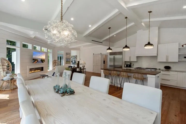 Beach Club cottage gathering area.
