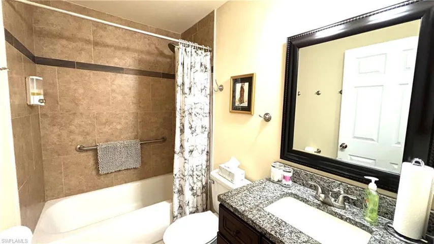 Second Bathroom with Shower/Tub Combo
