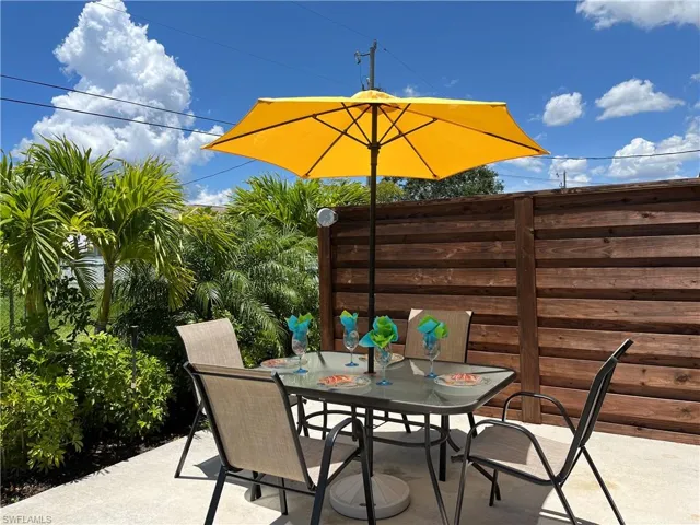 4612-4614 SW 8th  CT, Cape Coral, FL 33914