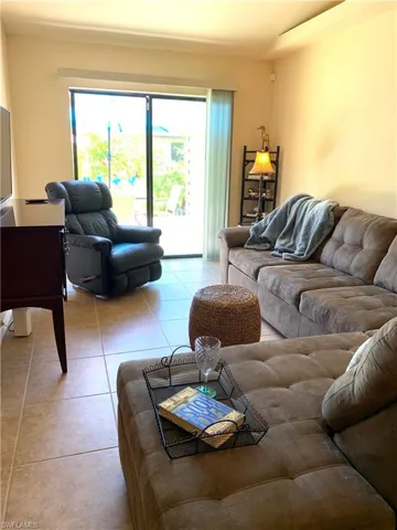 4612-4614 SW 8th  CT, Cape Coral, FL 33914