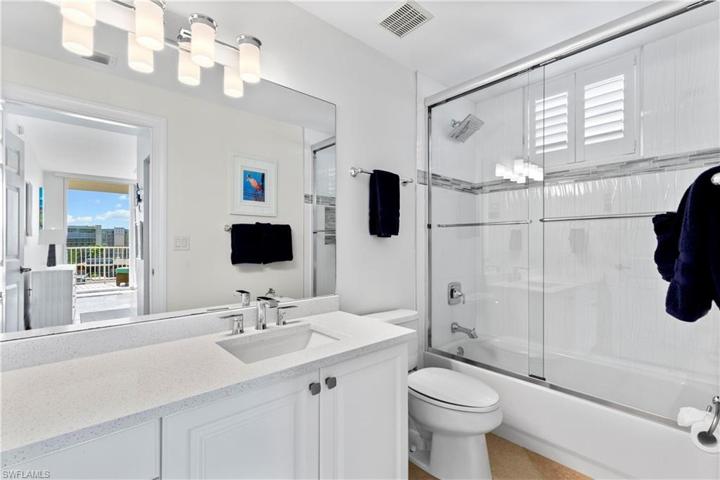 1111  Swallow  AVE, MARCO ISLAND, FL 34145