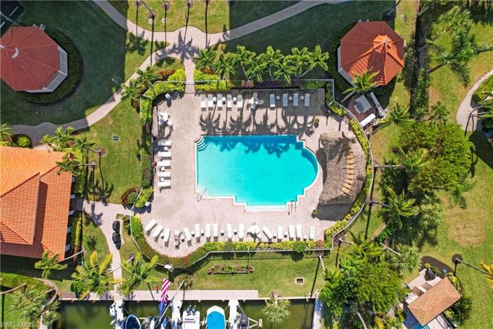 1111  Swallow  AVE, MARCO ISLAND, FL 34145