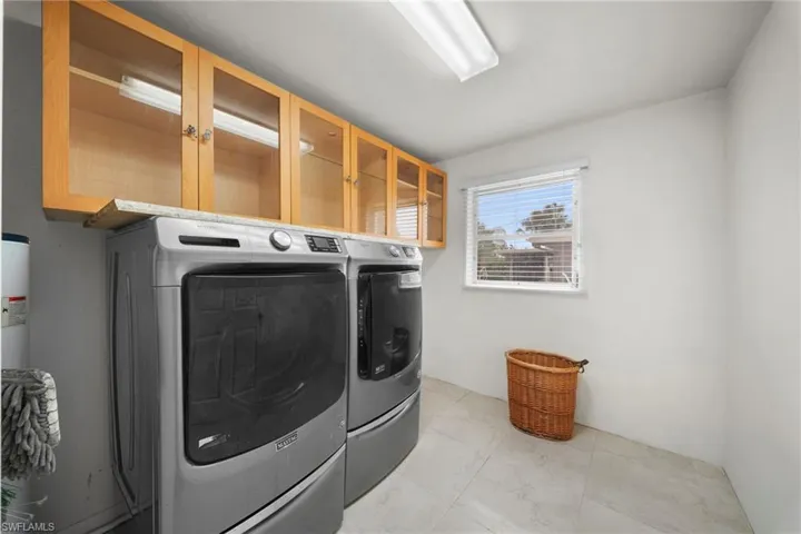 1444 Covington Cir W, Fort Myers, Florida 33919