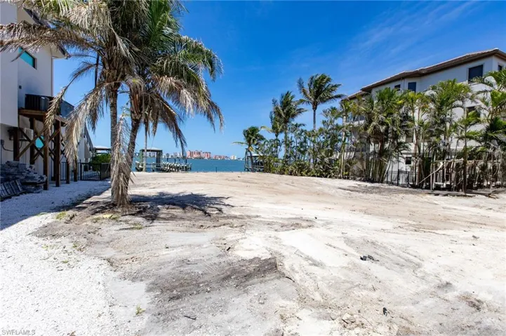 Homesite ready for your dream home!