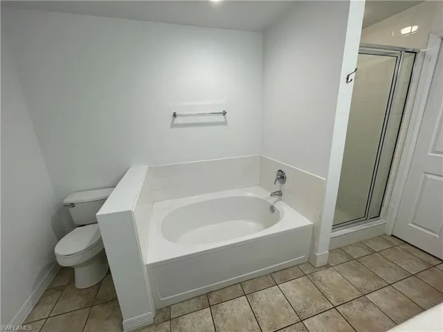 7915 Preserve Cir 217, Naples, Florida 34119