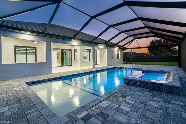629 SE 26th  TER, Cape Coral, FL 33904
