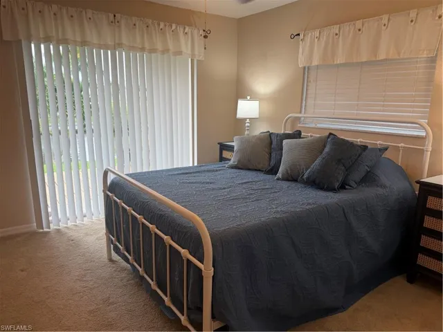 527 40th Ter, Cape Coral, Florida 33914