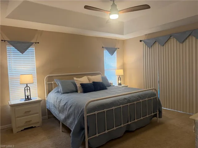 527 40th Ter, Cape Coral, Florida 33914