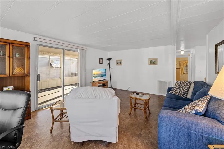 Living room with a textured ceiling