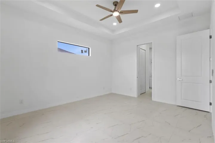 2130 Ne 26th St, Cape Coral, Florida 33909