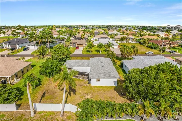 4321 Sw 19th Ave, Cape Coral, Florida 33914