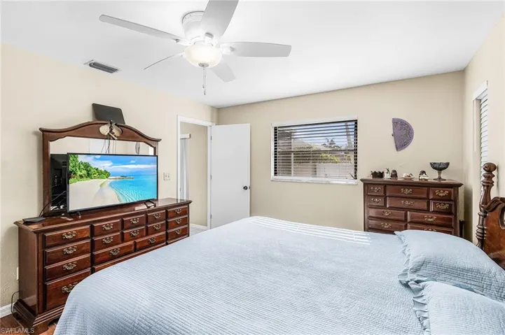 4321 Sw 19th Ave, Cape Coral, Florida 33914