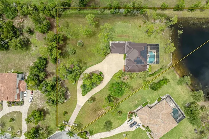 3917  La Vida  WAY, Cape Coral, FL 33993