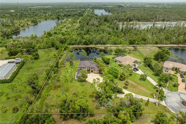 3917  La Vida  WAY, Cape Coral, FL 33993