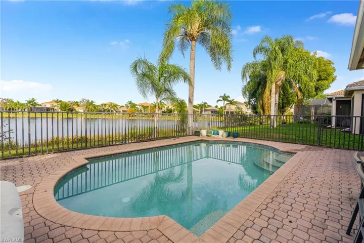 10487 Winged Elm Ln, Fort Myers, Florida 33913